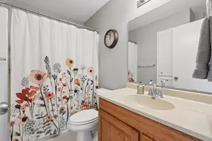 1860 Spinaker Dr, Woodbury, MN 55125 - Photo 38