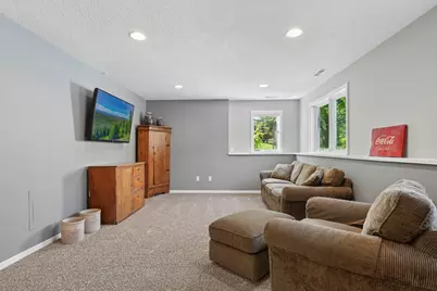 1860 Spinaker Drive, Woodbury, MN 55125 - Photo 32