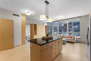 215 10th Ave S, Minneapolis, MN 55415 - Photo 12
