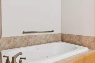 215 10th Ave S, Minneapolis, MN 55415 - Photo 24