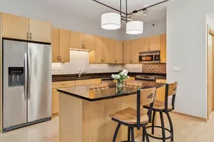 215 10th Ave S, Minneapolis, MN 55415 - Photo 16