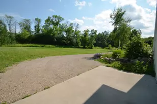 28615 Quail Rd, Shafer, MN 55074 - Photo 32