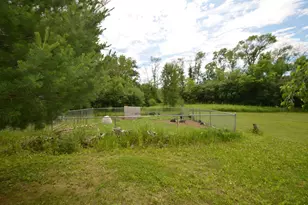 28615 Quail Rd, Shafer, MN 55074 - Photo 10
