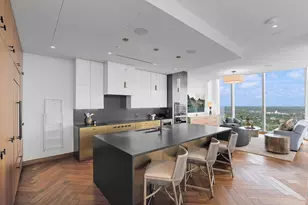 255 Hennepin Ave, Minneapolis, MN 55401 - Photo 2