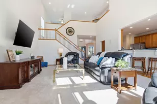 749 Ali Ln, Victoria, MN 55386 - Photo 8
