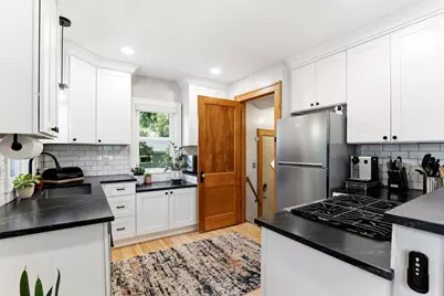 3040 19th Avenue S, Minneapolis, MN 55407 - Photo 2