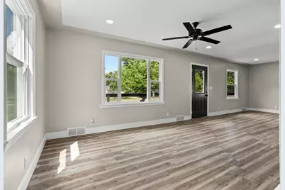 1601 11th Street N, Fargo, ND 58102 - Photo 8