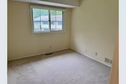 10702 Cavell Road, Bloomington, MN 55438 - Photo 6