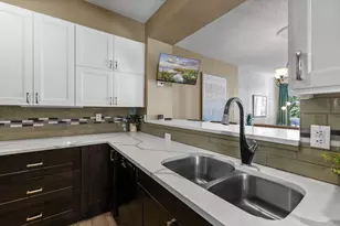11692 Langford Cir, Burnsville, MN 55337 - Photo 14