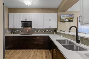 11692 Langford Cir, Burnsville, MN 55337 - Photo 8