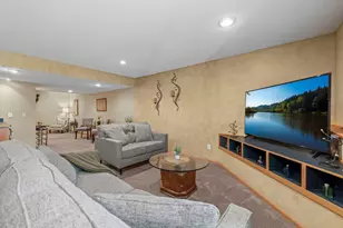 11692 Langford Cir, Burnsville, MN 55337 - Photo 40