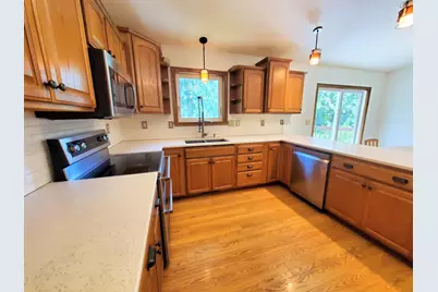 5786 Midvalley Lane NW, Bemidji, MN 56601 - Photo 4