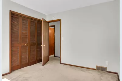 112 Mayo Drive, Burnsville, MN 55337 - Photo 22