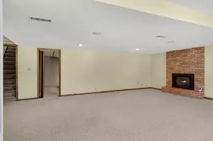 112 Mayo Dr, Burnsville, MN 55337 - Photo 24