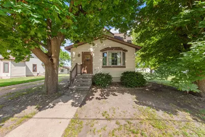 112 4th Street S, Gaylord, MN 55334 - Photo 2