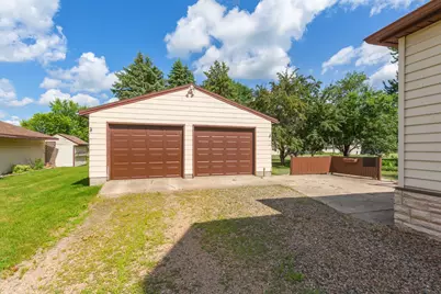 112 4th Street S, Gaylord, MN 55334 - Photo 34