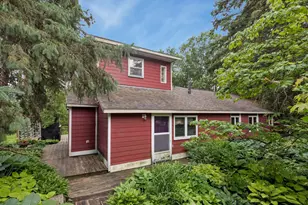 1140 Harbor Ln N, Plymouth, MN 55447 - Photo 2