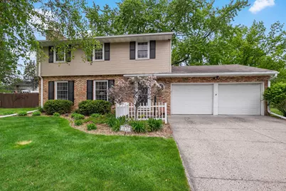 1020 W 107th Street, Bloomington, MN 55431 - Photo 2