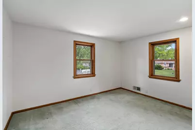 1020 W 107th Street, Bloomington, MN 55431 - Photo 24