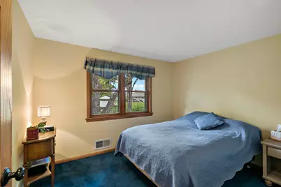 1020 W 107th Street, Bloomington, MN 55431 - Photo 20