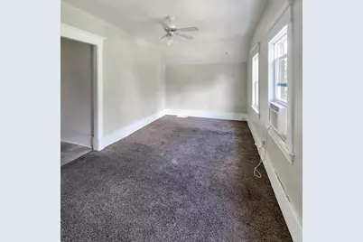 168 Acker Street E, Saint Paul, MN 55117 - Photo 2