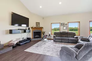 512 State St, Oslo, MN 56744 - Photo 6