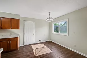 401 42nd Ave NE, Minneapolis, MN 55421 - Photo 8