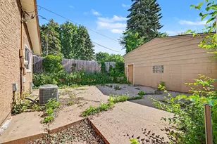 401 42nd Ave NE, Minneapolis, MN 55421 - Photo 24
