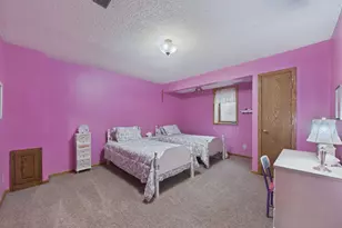 3235 Park Overlook Dr, Shoreview, MN 55126 - Photo 10