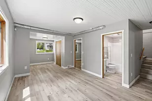 104 N Secor St, Bricelyn, MN 56014 - Photo 8