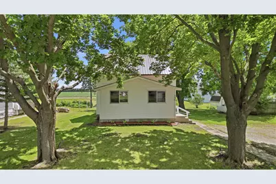 104 N Secor Street, Bricelyn, MN 56014 - Photo 18