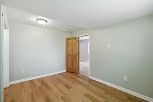 104 N Secor St, Bricelyn, MN 56014 - Photo 10