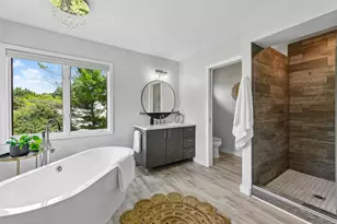 800 Fox Ct, Chanhassen, MN 55317 - Photo 44