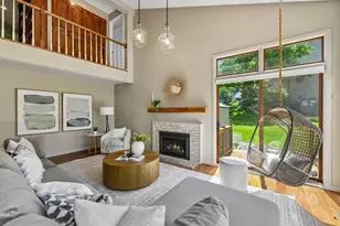 800 Fox Ct, Chanhassen, MN 55317 - Photo 22