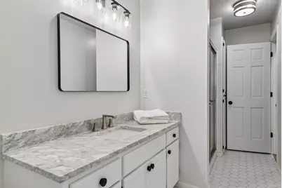 800 Fox Court, Chanhassen, MN 55317 - Photo 58