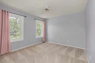 5501 Golfview Ave N, Oakdale, MN 55128 - Photo 26
