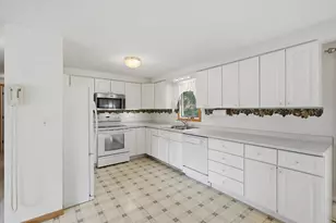 75 90th Ave, Clayton, WI 54004 - Photo 6