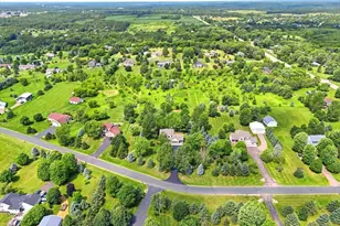 964 Fraser Ln, Hudson, WI 54016 - Photo 32