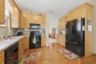 5326 Sand Bunker St, Saint Cloud, MN 56304 - Photo 8