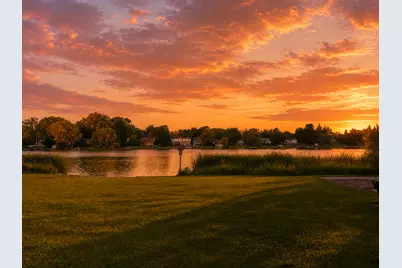 4207 Lakeside Avenue N #122, Brooklyn Center, MN 55429 - Photo 2