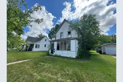216 1st Street NE, Wadena, MN 56482 - Photo 2