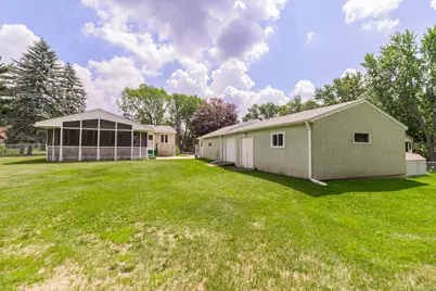 1957 Payne Avenue, Maplewood, MN 55117 - Photo 28