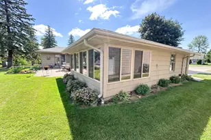 1010 S Shore Dr, Worthington, MN 56187 - Photo 10