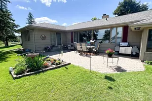 1010 S Shore Dr, Worthington, MN 56187 - Photo 4