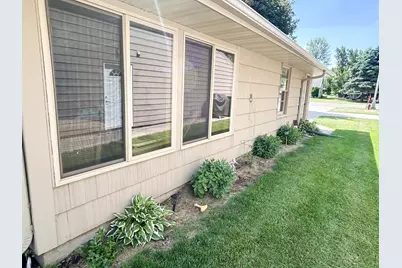 1010 S Shore Drive, Worthington, MN 56187 - Photo 10