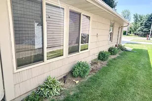 1010 S Shore Dr, Worthington, MN 56187 - Photo 10