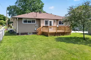 1525 11th Ave NE, Rochester, MN 55906 - Photo 26