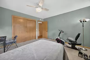 1525 11th Ave NE, Rochester, MN 55906 - Photo 10