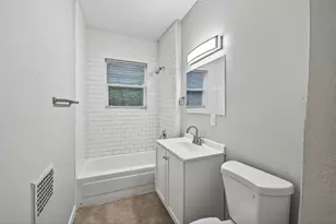 812 7th St SE, Minneapolis, MN 55414 - Photo 22