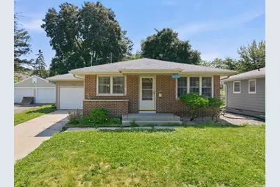 1640 1st Avenue NE, Rochester, MN 55906 - Photo 1